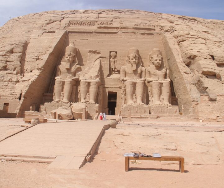 Abu Simbel from Aswan by bus Day Tour