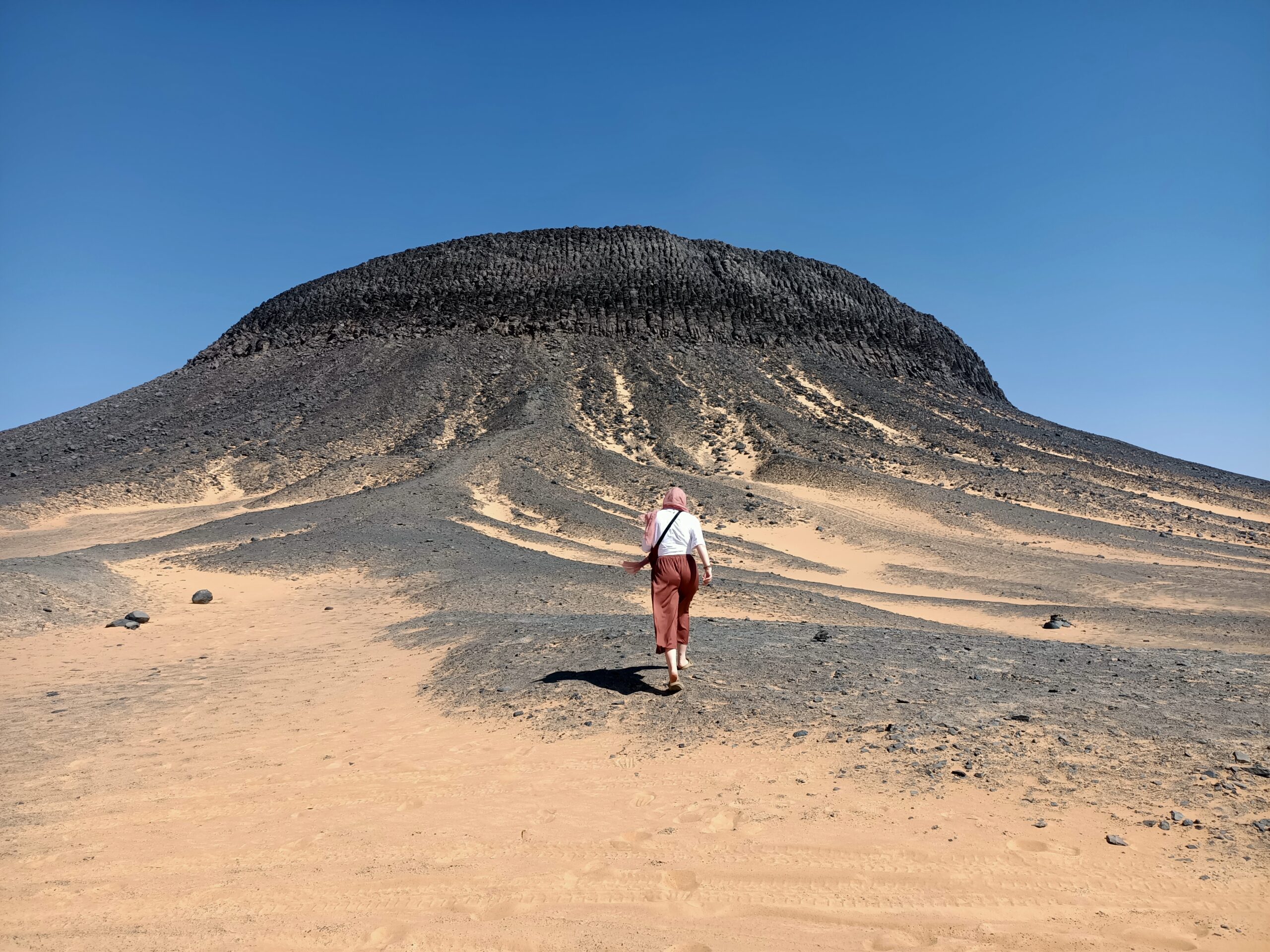 Black desert, Bahariya