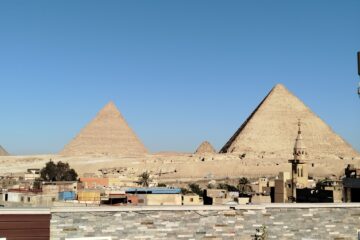 Half day Egypt Pyramids tour in Cairo