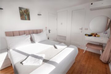 4 Days Zahra Dahabiya Nile River Cruise Aswan to Luxor