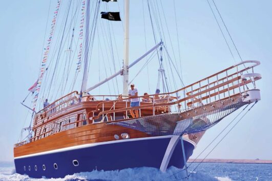 Pirate boat Hurghada to orange bay
