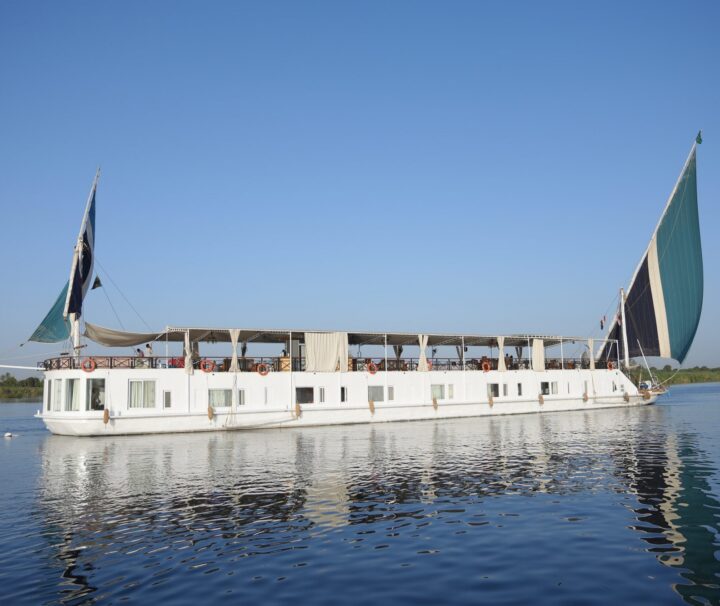 Dahabiya Nile Cruise Fatime 5-Day Luxor to Aswan