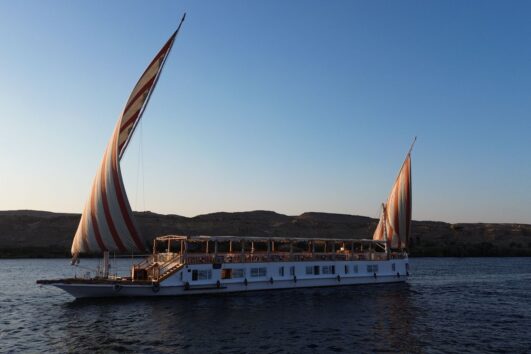 Crociera in Dahabiya sul Nilo Nour El Din 4 Notti da Luxor ad Assuan
