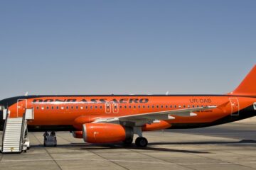 Excursión de un día a Lúxor en avión desde Hurghada
