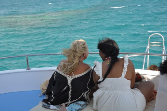 Hula Hula Island Snorkeling Hurghada