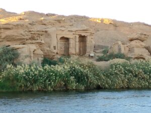 Aswan, Gebel El Silsila