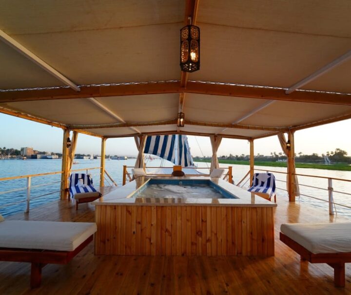 Turquoise Dahabiya Nile Cruise: 5 Days Sailing from Esna to Aswan