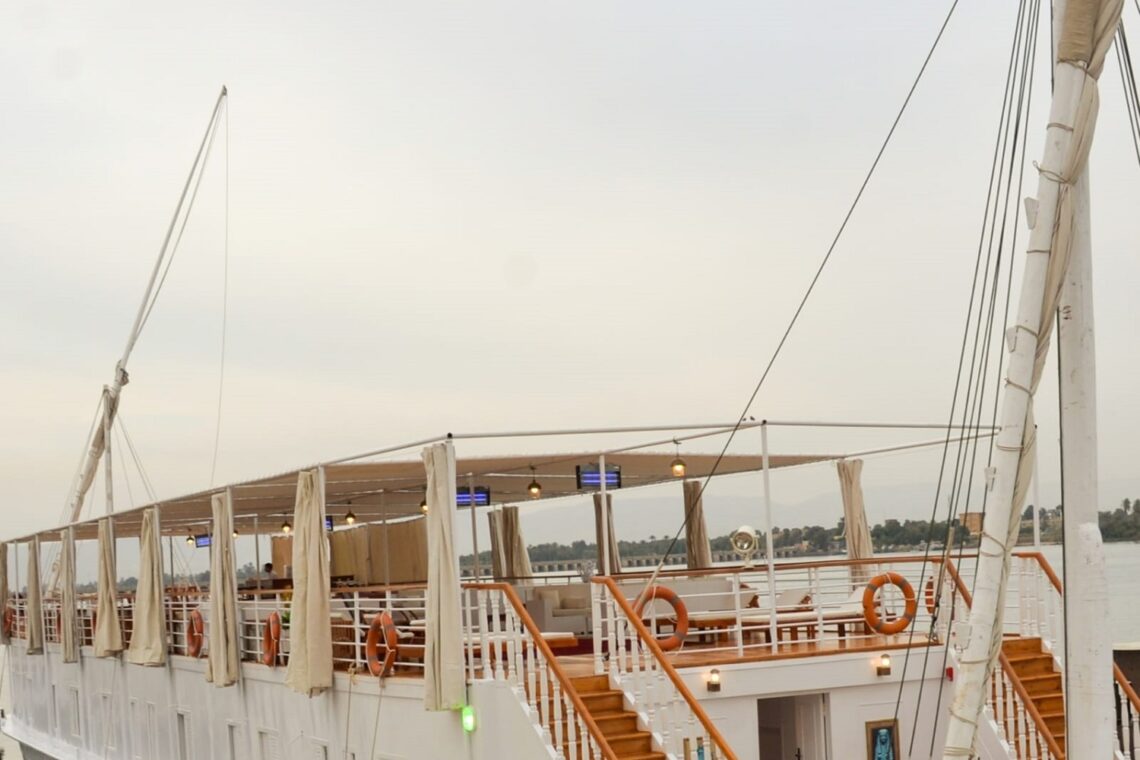 Guide to the Luxury Dahabiya Nile Cruise Experience