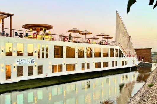 Luxurious Hathor Dahabiya Nile Cruise Aswan to Luxor 4 Days