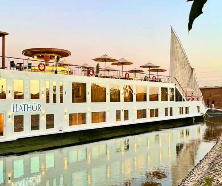 Luxurious Hathor Dahabiya Nile Cruise Aswan to Luxor 4 Days