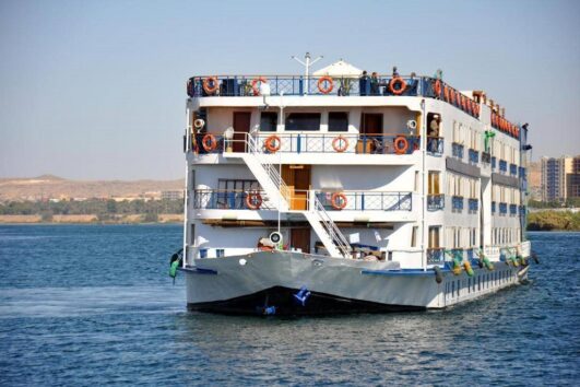 Esmeralda Nile Cruise Aswan to Luxor in 4 days